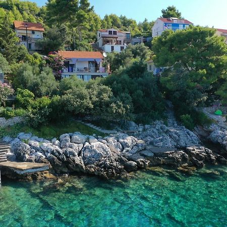 Holiday Home Прижба Экстерьер фото